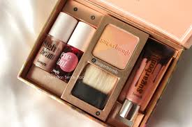 How much does a makeup box cost in india? Pin On Make Up