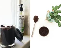Pas besoin de dépenser une fortune pour avoir un bon gommage pour le corps, efficace et agréable ! Diy Gommage Pour Le Corps Au Cafe