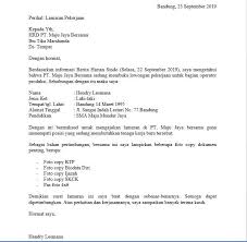 Surat lamaran merupakan surat permohonan yang dibuat oleh para pelamar pekerjaan atau pencari kerja, kemudian dikirimkan terhadap suatu badan usaha maupun instansi untuk mendapat pekerjaan. 14 Contoh Surat Permohonan Kerja Atau Lamaran Kerja Lezgetreal