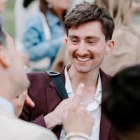 100+ "Pledger" profiles