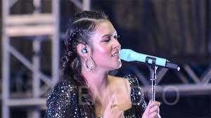 Lagu pop terbaru oktober 2019 indonesia terpopuler lagu peng. Raisa Rilis Lagu You Cinta Galau Antara Logika Dan Rasa Seleb Tempo Co