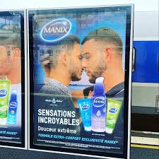 Allie mickelson, amy ryan, andrew farago and others. Jean Luc Romero Michel A Twitter Manix Fait Une Tres Belle Campagne De Promotion De La Capote A Destination De Tous Les Couples La Photo Du Couple Gay Est Pleine De Tendresse Esperons Que