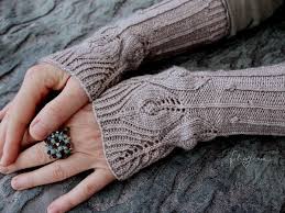Many socks are knit with size 1 and size 2 needles using sock yarn but you will also. Arm Warmers Feathers And Lines Knitting Pattern For 2 Sizes