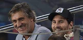 Pepe costa ha avanzado algo más en su posición de amigo del argentino y también le asesora en su vida profesional. Xulnloctspxt8m
