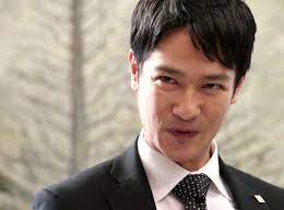 《半澤直樹》雖然大結局，但熱潮還未過去，堺雅人主演的《legal high 2》收視高開，可憐的港人想多一個有質素的電視台也不可。 日劇也不像大婆台電影劇那樣 99% 是廠景，很多時都會出外景，經典劇集的取景地更會成為旅遊景點。 åŠæ¾¤ç›´æ¨¹2 ä¾†äº† çºŒé›†çš„10å€‹çˆ†é»žçœ‹å ºé›…äººå'æƒ¡å‹¢åŠ› åå€å¥‰é‚„ Elle Hk