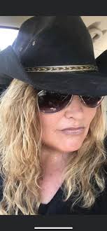 BECK'S AUCTION BARN LLC