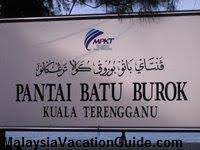 In batu buruk, you can easily get to the beach or simply check out the restaurants. Batu Buruk Beach