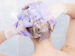 How to get silver blonde hair at home without bleach. How To Get White Hair Without Bleach Help Lewigs