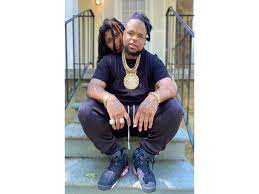 His entire independent and multimillion dollar empire was built off of the concept of. Derrick Grace Ii Best Selling Author Serial Entrepreneur And Full Time Father Makes Over 1 5 Million Per Month Forbes India