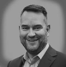 Clayton Bingham's Instagram, Twitter & Facebook