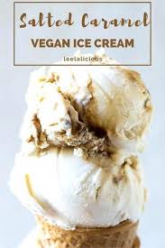 A Perfect Vegan Summer Dessert This Homemade Coconut Salted Caramel Ice Cream Recipe Is En Creme Glacee Au Caramel Recettes De Glaces Maison Dessert Sans Lait