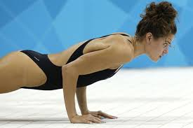 A rajongók imádják a képet, már közel 3 ezren kedvelték, de számos hozzászólás is érkezett. Olympic Fittie Zsuzsanna Jakabos London Evening Standard Evening Standard
