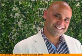 Clap Between Movements: LA, Pasadena & Versailles