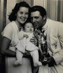 Gary player dms, oig (born 1 november 1935) is a south african retired professional golfer who is widely considered to be one of the greatest golfers of all time. Gary Player åœ¨twitter ä¸Š Sweet Memories With Vivienne And Our Eldest Daughter Jennifer Success Would Not Be The Same If You Are Unable To Enjoy It With Your Family Https T Co Qc8k55hmly Twitter