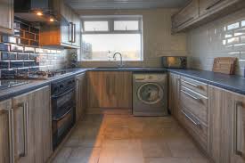 In addition to replacement doors for kitchens, we stock the full range of items for you to complete a full kitchen renovation. Kitchen Refurbishment Replace Your Old Kitchen Doors