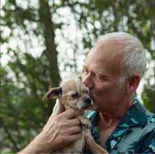 Anyone need a dog sitter? I love dogs and I have an experience 🐶