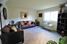 This apartment accepts section 8 vouchers. Section 8 Rentals In Baltimore July 2021