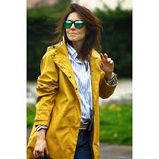 Hendayestyle Yellow Raincoat Ropa Impermeable Amarillo Ropa Y Accesorios