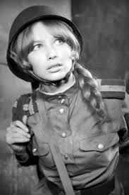 Anna dymna, za bandaże w epitafium dla barbary radziwiłłówny, cudną nagość w dolinie issy, nauczenie się na pamięć wielu. 33 Pola Raksa Ideas Actresses Beautiful Actresses Silver Screen Actresses