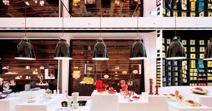 Patchi Chocolate Shop At Yas Mall By Lautrefabrique Architects Abu Dhabi Uae Retail Design Blog Design Retail Design Blog Chocolate Shop