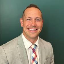 Sally Burchett's Instagram, Twitter & Facebook