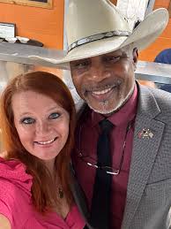 Out here at Pelahatchie Bay Trading Post wishing Ronnie Moore a very happy  retirement! This guy is a Rankin County Law Enforcement legend, and a  really great guy