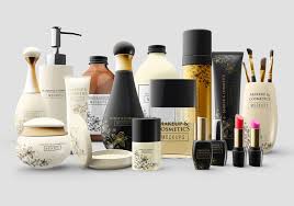 Free Makeup And Cosmetic Psd Mockups Free Mockup In 2020 Cosmetics Mockup Cosmetic Packaging Design Cosmetic Packaging