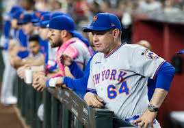Before cutting him, Mets' Carlos Mendoza embarrassed veteran in a ridiculous way | Sporting News