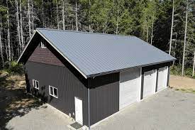 Used for gutters, metal roofing panels, downspouts, cupolas, louvers, edge metal, flashing, step flashing, leader heads, gutter accessories, conductor boxes & skylights. Champion Metal Product Gallery