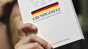 Das waren bislang die knappsten kanzlerwahlen. Faq Zur Regierungsbildung Das Heft Des Handelns Und Viel Neuland Tagesschau De