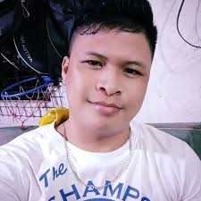 Puro kayo paninira sa mga tao, sariling galaw nyo di nyo nakikita.