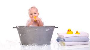 baby bath choosing a baby bath baby