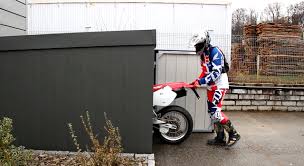 Die bikehome motorradgarage bietet ganzjährig einen optimalen schutz vor wind und wetter. Motorradgarage Von Baudiscount Tuv Zertifiziert Motorradgarage Jetzt Hier Online Kaufen