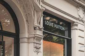 The term “brand aesthetics” refers to how your brand looks. How To Choose A Design Aesthetic For Your Brand With Examples Looka