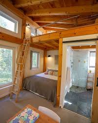 honeycrisp cottage a tiny timber frame tiny houses for rent in putney vermont united states kleines haus einrichtung haus mieten kleines haus loft