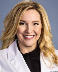 Nikki Clary's Instagram, Twitter & Facebook