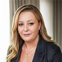 Judith Sewell's Instagram, Twitter & Facebook