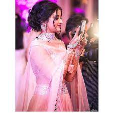 How S This For Bride S Sister For Wedding Shopping Follow Wedding Shoppin Bridal Hairstyle Indian Wedding Bridal Hair Buns Indian Wedding Hairstyles