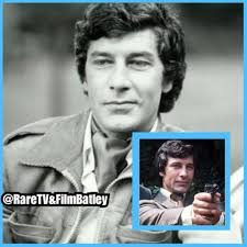 Gareth Hunt was born