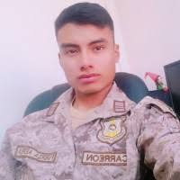 100+ perfiles de «Carreon»