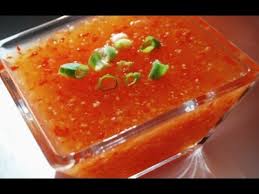 Cara gulung vietnam spring roll, kulit popia vietnam, sos pencicah vietnam roll mudah, resepi popia vietnam halal sebabnya dah ada yang pandai buat resepi popia vietnam sendiri yang sedap. Cara Buat Sos Pencicah Thai Sedap Sweet And Sour Chilli Thai Sauce Youtube