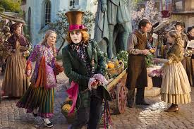 Alice através do espelho reúne o elenco de estrelas do fenômeno de grande sucesso em todo o mundo, incluindo: Alice Atraves Do Espelho Exagera Nos Efeitos Para Compensar Falta De Imaginacao Pipoca Moderna