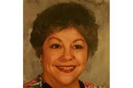 Melissa Scharton's Instagram, Twitter & Facebook