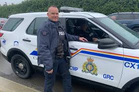 Kamloops rcmp has launched an online crime reporting website that allows people to generate a report and file number for crimes including where: Salute To Frontline Workers Rcmp Committed To Serving The Community Comox Valley Record