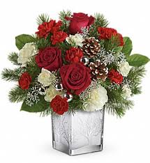 Woodland Winter Bouquet Arrangement Christmas Flower Arrangements Christmas Flowers Flower Arrangements