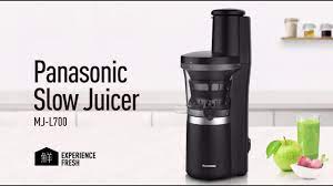 Turn the panasonic slow juicer on briefly after squeezing the last pieces of fruit and vegetables. Slow Juicer Mj L700 Ganze Fruchte Fur Safte Sorbets Frozen Joghurt Panasonic Produktvorstellung Youtube