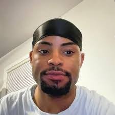 Deondra Jackson's Instagram, Twitter & Facebook