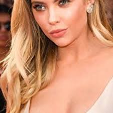 Haut de harnais de chaîne porté par Vicky (Ashley Benson) comme