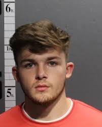 Brandon Lewter's Instagram, Twitter & Facebook