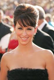 There is so much wrong with what jennifer love hewitt is wearing. Pin On Hair Ideas